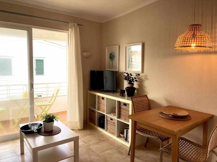 Ferienwohnung Macarella Apatamento Con Piscina Cala'N Blanes  Exterior foto