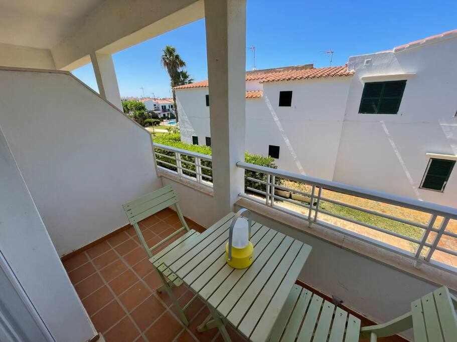Ferienwohnung Macarella Apatamento Con Piscina Cala'N Blanes  Exterior foto